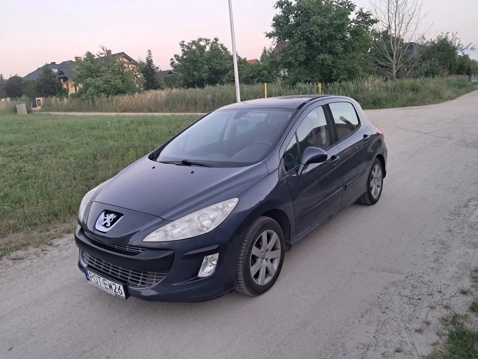 Peugeot 308 1.6 Benzyna – Zadbany, Komfortowy i Gotowy do Jazdy