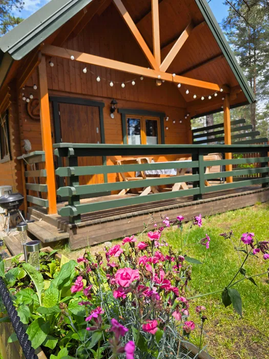 Domek Kaszuby Borsk – Jacuzzi, Sauna, Jezioro Wdzydze | Domki Letniskowe Bory Tucholskie